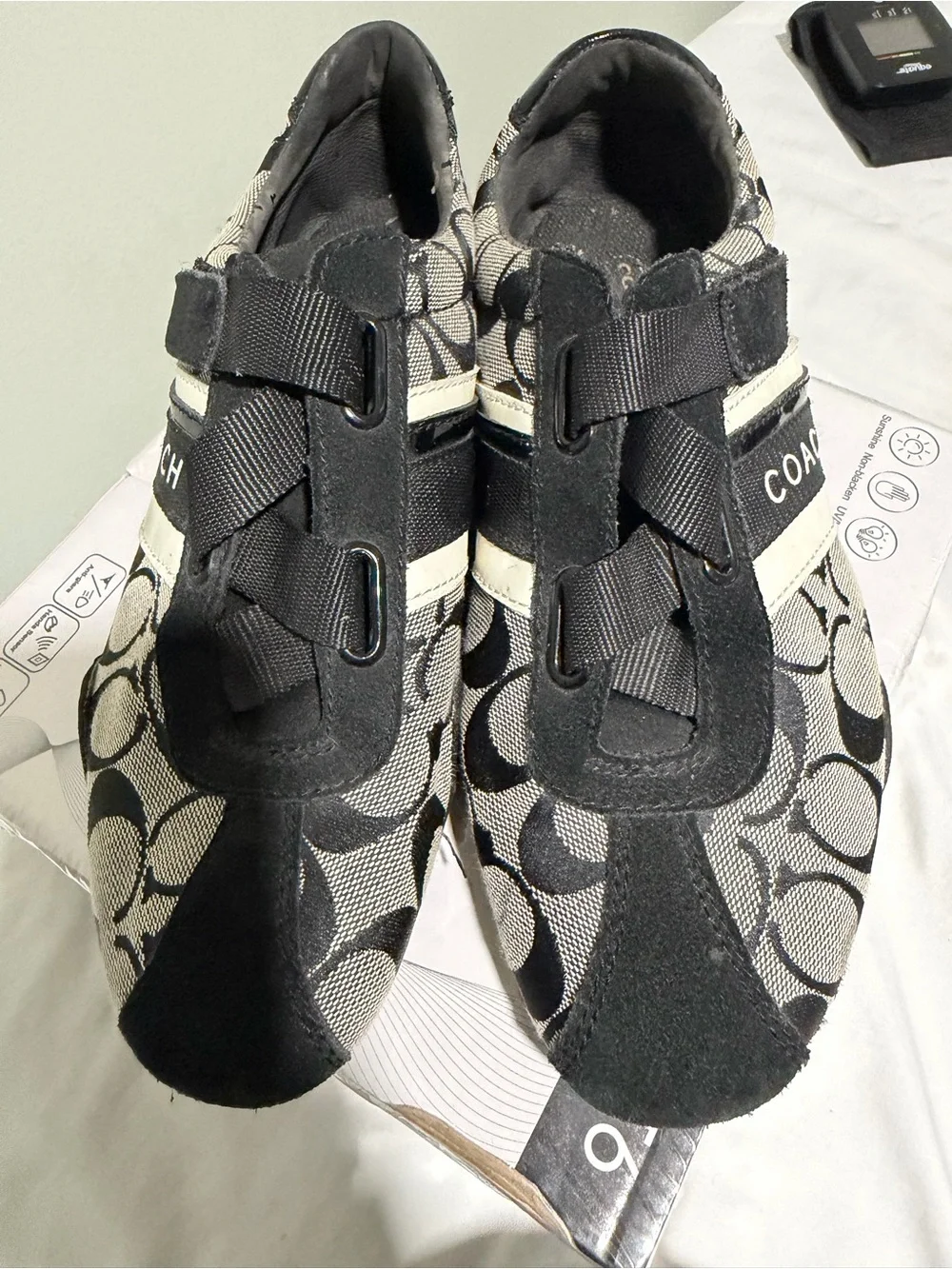 COACH women Black Signature Logo Sneakers